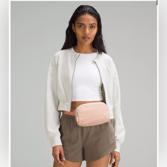 LAST ONE Pretty n Pink Bundle Stanley Tumbler Peach Tie Dye & Lululemon Belt bag - Picture 10 of 16